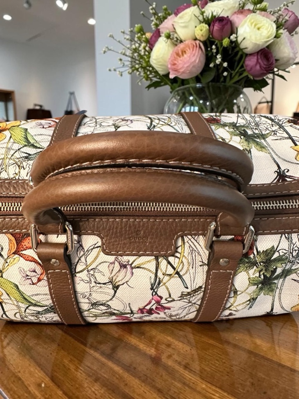 Gucci Flora Infinity Joy Boston Bag - Picture 3 of 15